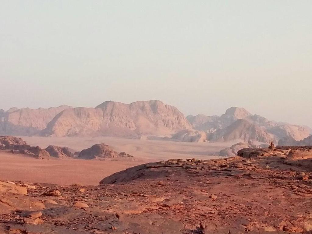 Wadi Rum Light Camp Esterno foto