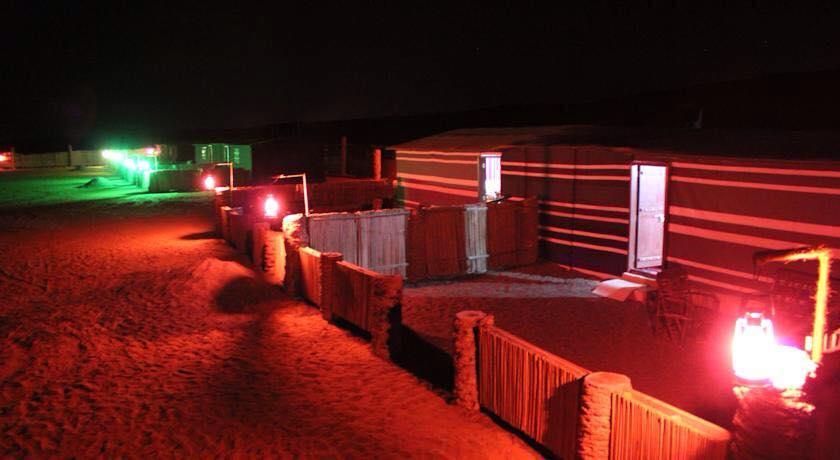 Wadi Rum Light Camp Esterno foto